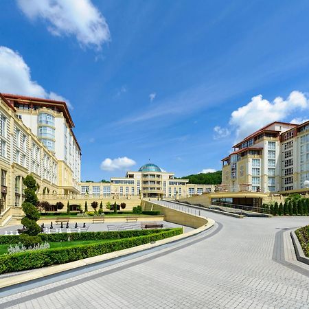 Arden Palace Medical Resort & Spa Sataniw Exterior foto